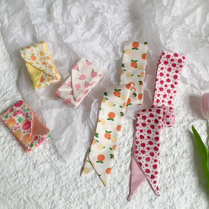 Nuevo Pañuelo de Lujo 2026 con Estampado de Corazones para Mujer, Bolso de Mano, Cinta para el Cabello, Pañuelos Finos de Seda, Foulard, Pañuelo para el Cuello, Diadema - Product Image 3