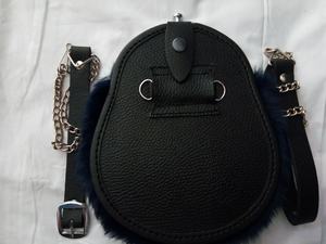 Sporrans de Cuero con Tres Borlas de Piel de Conejo Escocés, Sporrans Celticos para Uso Diario, Sporrans Personalizados Hechos a Mano, Sporrans de Cuero para Kilt Escocés - Product Image 4