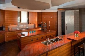 Dalles et plaques de granit rouge brillant les plus vendues, avec surface polie de qualité supérieure, pour cuisines et hôtels modernes, disponibles à bon prix. - Product Image 5