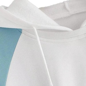 เสื้อฮู้ดแบบยูนิเซ็กซ์ คอปกตัดสี แขนเสื้อแบบแร็กแลน ทรงโอเวอร์ไซส์ สไตล์ลำลอง ผ้าถัก มีกระเป๋า ดีไซน์สำหรับฤดูใบไม้ร่วง สีขาว ชมพู ฟ้า - Product Image 3