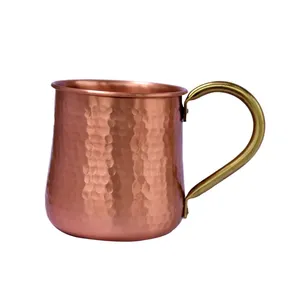 Nouvelle conception – Tasse Moscow Mule en cuivre pur, finition artisanale à motifs floraux en relief, chopes à bière en cuivre massif de qualité supérieure avec poignée en laiton - Product Image 2