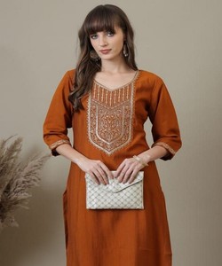 Kurti en rayonne fantaisie avec broderie, tenue de fête, prix de gros, vêtement ethnique, orange - Product Image 3