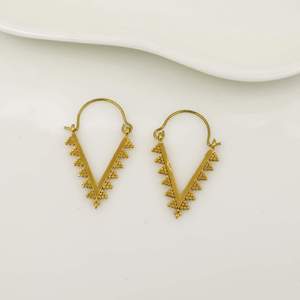 Boucles d'oreilles géométriques en laiton plaqué or, style bohème, cadeau unisexe, bijoux de mode - Product Image 2