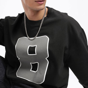 Sudadera Unisex de Corte Regular con Cuello Redondo, Forro Polar, Estampado Personalizado con Número 8 en Gris, Ecológica, Transpirable y Antiencogimiento - Product Image 5