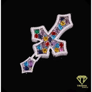 Pendentif Croix en Diamant de Laboratoire de Créateur, Argent Sterling 925, avec Accents de Pierres Colorées, Bijou Tendance - Product Image 4