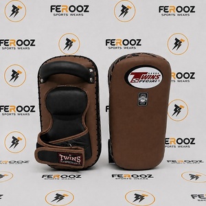 Orange&Black WholeSale Hot Selling New Premium Quality OEM Professional Personalized Twins Kick Shield For Training & Sparring - Product Image 4