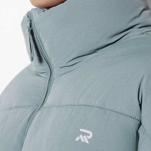 Chaqueta Acolchada Azul Claro con Cuello Alto, Bolsillos con Cremallera, Resistente al Viento, Abrigo Casual de Invierno, Corte Regular, Relleno de Poliéster - Product Image 4