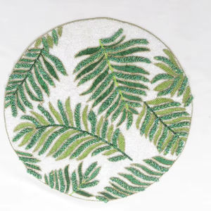 Mantel Individual con Cuentas Hecho a Mano, Decoración de Lujo para Comedor y Fiestas, Diseño Personalizable, Duradero, Antideslizante, Fácil de Usar, Artesanía MS, Pieza Única - Product Image 1