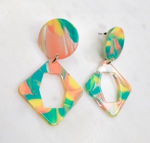 <b>Resin</b> <b>Crafts</b> Trendy <b>Resin</b> Earrings For Women Colorful Design Stylish Modern Fashion Jewelry Perfect For Daily Wear Parties - Product Image 4