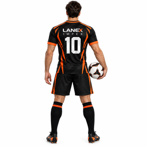 Ensemble d'uniformes de football en gros, maillots et shorts personnalisés imprimés, vêtements d'équipe légers et à séchage rapide pour l'entraînement et le sport - Product Image 4