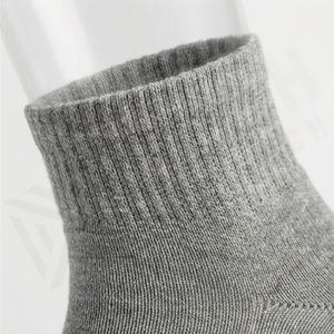 Calcetines de Ciclismo Deportivos Transpirables para Hombre y Mujer, Calcetines de Ruta para Carreras al Aire Libre, Rendimiento Atlético, Absorción de Humedad, Duraderos, Color Personalizado - Product Image 4