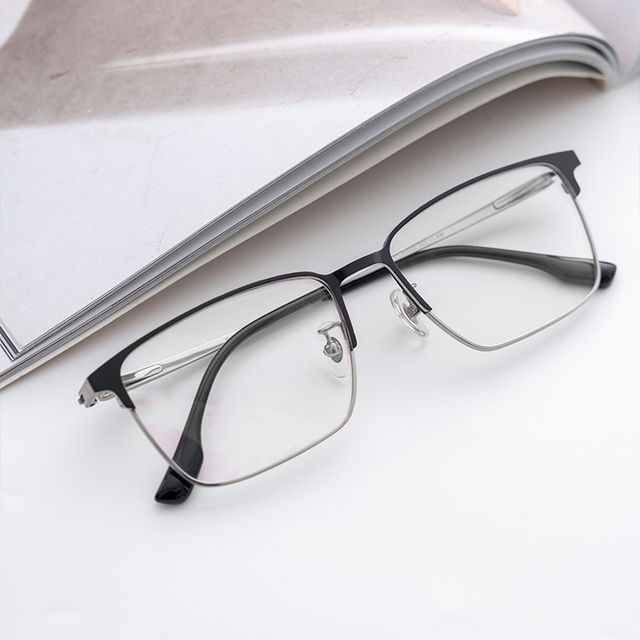 OEM Titanium Eyeglass Frames Men square Eyewear Prescription Glasses Frame Optical Frames Wholesale
