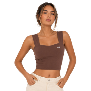 Camiseta de mujer con cuello cuadrado y tirantes anchos y gruesos, top corto de color liso sin mangas, tejido, OEM, personalizado, ajuste ceñido, para verano, venta al por mayor - Product Image 4