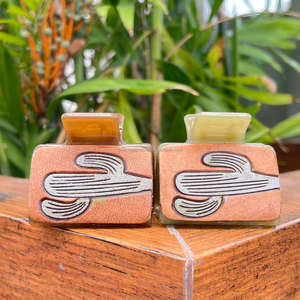 Mode à la mode 2025 nouveau cuir gravé usiné de haute qualité Mini pinces à cheveux à griffes accessoires de cheveux élégants pour un usage quotidien des femmes - Product Image 5