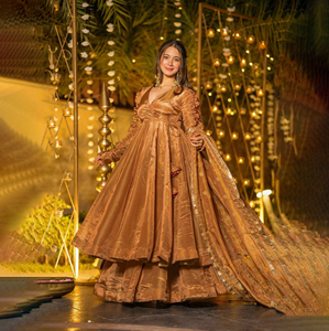 ชุดสำหรับปาร์ตี้มาใหม่สำหรับผู้หญิงทำงานปักลายชุดอนาลกาลิอินเดียและปากีสถานสำหรับปาร์ตี้ - Product Image 1