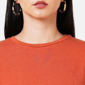 T-shirt pour femme en coton 100% léger, respirant, à manches courtes, col rond, coupe décontractée, tendance de l'été - Product Image 5