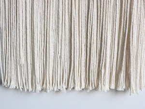 Panier mural minimaliste en macramé pour documents et articles de première nécessité, organisateur élégant pour la maison et le bureau - Product Image 2