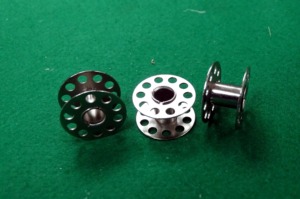 Bobina Metálica para Máquina de Coser DK-438-1 |   Accesorios para Máquinas de Coser - Product Image 3
