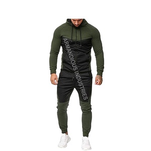 Vente en gros de logo personnalisé pull-over survêtement pour hommes fitness uni sport gym course jogging ensembles de gym livraison directe - Product Image 1