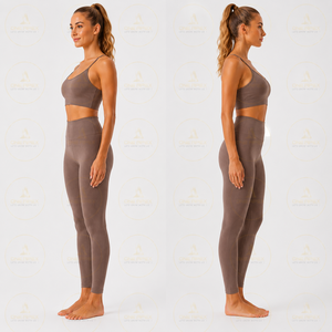 Conjunto de yoga acanalado sin costuras para mujer: leggings de cintura alta y sujetador deportivo con espalda cruzada para fitness y gimnasio - Product Image 3