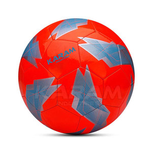 Ballons de football d'entraînement sur mesure, best-sellers, design personnalisé, prix bas, derniers modèles, fabriqués au Pakistan - Product Image 2