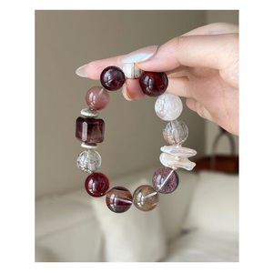 Artistic Handmade Resin <b>Bracelet</b> with Unique Decorative Appeal Fashion Jewelry for Women Worldwide - Product Image 3