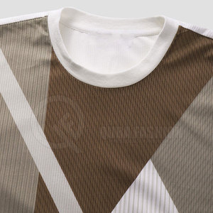 Camiseta para Hombre Fabricada en Fábrica con Ajuste Cómodo, Tela Transpirable y Diseño Elegante para Uso Casual - Product Image 3