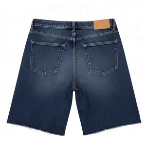 Shorts de Mezclilla con Pedrería de Alta Calidad, Fabricación OEM, Tela de Origen Avanzado, Colocación Precisa de Cristales - Product Image 2