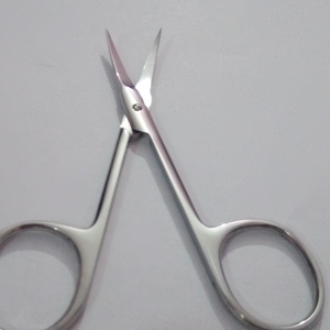 Ciseaux à cuticules de haute qualité, lames courbées affûtées, finition de pointe fine, acier allemand, ciseaux à ongles de beauté avec étui - Product Image 4