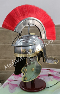 Casco de Centurión Romano Hecho a Mano en Acero Plateado con Pluma Roja, para Reenactamiento Histórico, Halloween y Año Nuevo - Product Image 3