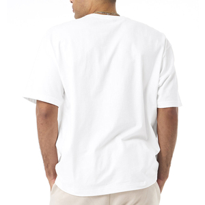 Camisetas Urbanas para Hombre, Camisetas Gráficas Estampadas en DTG de Alta Calidad y Peso Pesado para Hombre - Product Image 3