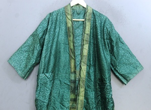 Kimono de Seda Verde Satinado, Transpirable, Holgado, Manga Tres Cuartos, Largo, con Estampado Paisley, Cierre con Cordón, para Mujer - Product Image 6