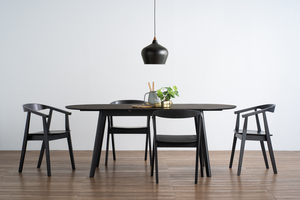 Chaise de salle à manger en bois massif de haute qualité avec finition noire, chaise d'appoint durable pour projets résidentiels, salle à manger et mobilier de maison - Product Image 4