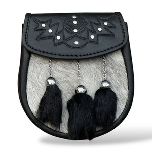 Accessoire Sporran écossais pour homme en cuir noir gaufré motif Thistle, avec trois pompons en fourrure noire, pour costumes Highland 2026 - Product Image 4