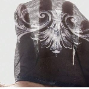 เสื้อกล้ามตาข่ายพิมพ์ลายสำหรับผู้หญิง ทรงเข้ารูป ใส่สบาย เหมาะกับฤดูร้อน แฟชั่นลำลอง ขายส่ง รับผลิตแบบ OEM - Product Image 4
