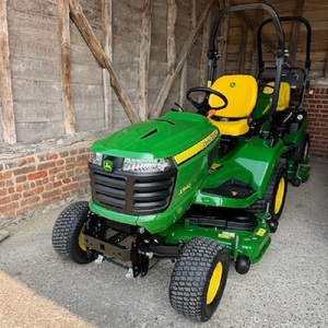 Tondeuse John Deere X940 Premium Diesel, tracteur de jardin, moteur 2 temps, bac de ramassage 150L, système de coupe avancé, usage domestique - Product Image 3