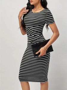 Striped Knitted Bodycon <b>Dress</b> O-Neck Short Sleeve Knee-Length Fitted Casual Daily Wear Spandex Polyester Mix - Product Image 3