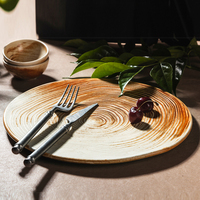Nouvelle conception, vente chaude, ensemble de vaisselle YAYU en gros, assiettes de style nordique à texture spéciale, assiettes de présentation en céramique en stock