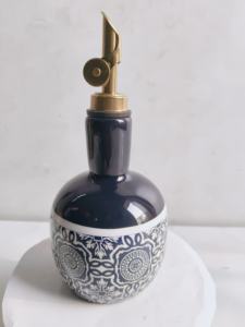Nueva Botella de Cerámica Azul para Aceite de Oliva de 350 ml, Hecha a Mano, Hermética - Product Image 2