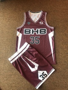 Short de basket-ball personnalisé de haute qualité sublimé ensemble de maillots respirant antibactérien à séchage rapide grande taille en option pour votre propre taille - Product Image 6