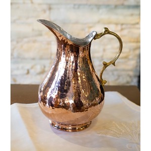 Modern Minimalist <b>Copper</b> Jug with <b>Handle</b> and Sleek Finishing Luxury Elegant Eco-friendly Customized for Contemporary Kitchens - Product Image 4