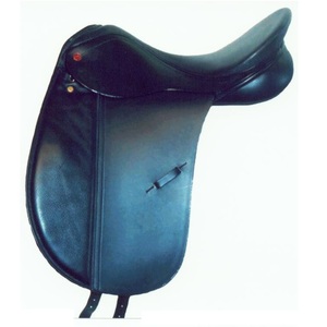 Selle anglaise en cuir gaufré tout usage. Conception durable, fonctionnalités personnalisables pour la conduite en Inde - Product Image 1