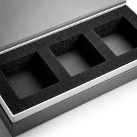 Boîte cadeau rigide de luxe avec couvercle et base gris, logo personnalisé, estampage à chaud, emballage de luxe avec insert en mousse pour bijoux et cadeaux