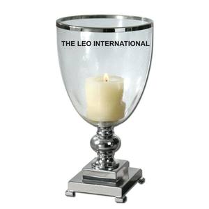 Porte-bougie rond en acier inoxydable et verre, finition dorée, style élégant, utilisé pour la décoration d'éclairage domestique - Product Image 2