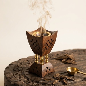 Brûleur à Bakhoor Arabe Mabkhara en Bois Fait Main avec Coupe en Laiton, Support Vintage de Luxe pour Oud et Encens, pour l'Aromathérapie à Domicile - Product Image 5