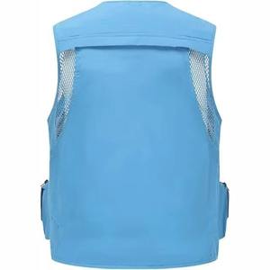เสื้อกั๊กทำงานสีฟ้าอ่อนสำหรับทุกเพศ มีกระเป๋าหลายช่อง เสื้อกั๊กนิรภัยโพลีเอสเตอร์ระบายอากาศได้ดีสำหรับกิจกรรมกลางแจ้ง - Product Image 4