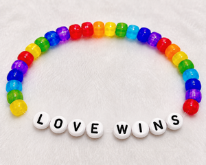 Cute Rainbow Letter Acrylic & Resin <b>Beaded</b> <b>Bracelet</b> Multicolor Charm Elastic Unisex Jewelry Gift for Anniversary Birthday - Product Image 1