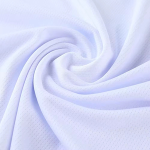 Conjunto de Uniforme de Baloncesto Unisex Personalizado, Estilo Universitario, Jersey y Pantalones Cortos Sublimados, Tallas Grandes, Transpirable, 100% Poliéster, Antibacteriano - Product Image 6