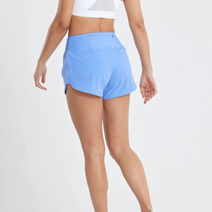 Shorts de sport tricotés bleus unis taille haute pour femmes avec poches, respirants, taille élastique, coupe régulière, vente en gros, ODM - Product Image 3