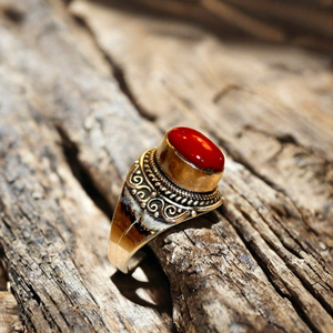 แหวนปะการังแดงธรรมชาติทำด้วยมือแถบเงิน925เครื่องประดับปาร์ตี้ของขวัญสำหรับผู้หญิงสินค้า OEM จากเนปาล - Product Image 1